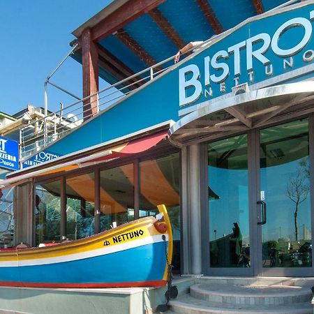 Hotel Nettuno Cattolica Exterior photo