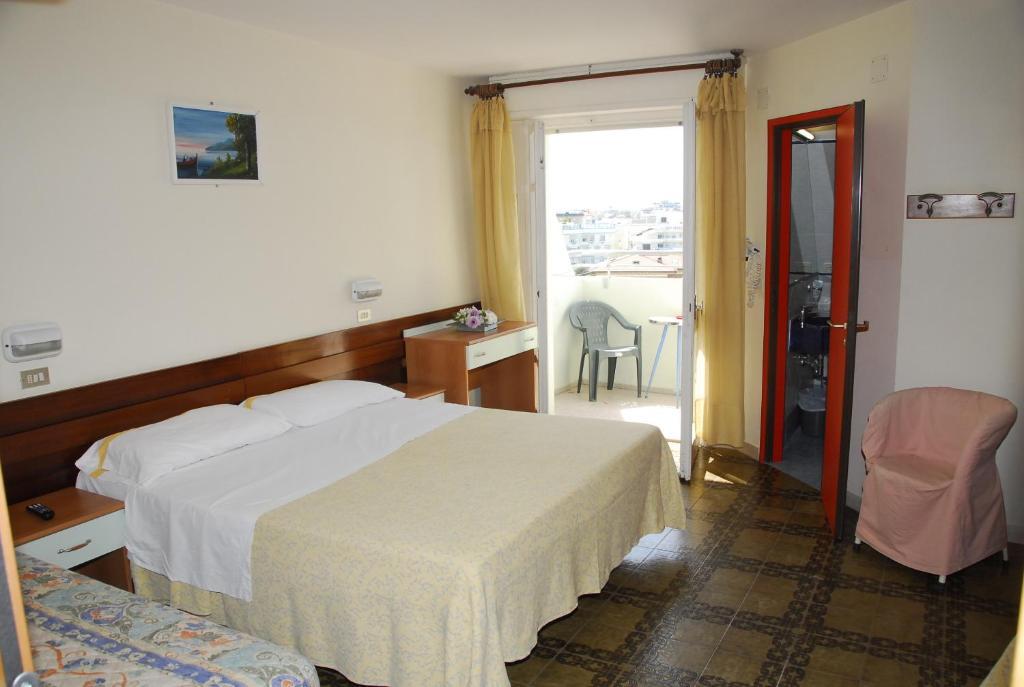 Hotel Nettuno Cattolica Exterior photo